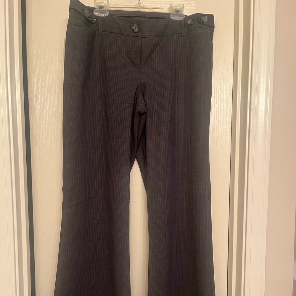 The Limited Luxe size 8 gray dress pant